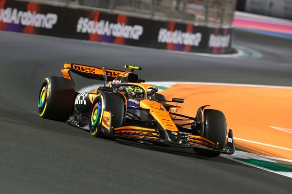 McLaren, 6 ve 7 yarış gibi 2024’ün ilk büyük güncellemesini hedefliyor