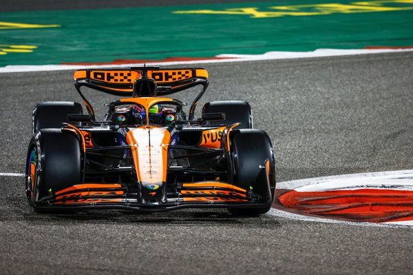 McLaren, Piastri’nin stratejisini seçerken “hata yaptığını” kabul ediyor McLaren, Piastri’nin stratejisini seçerken “hata yaptığını” kabul ediyor