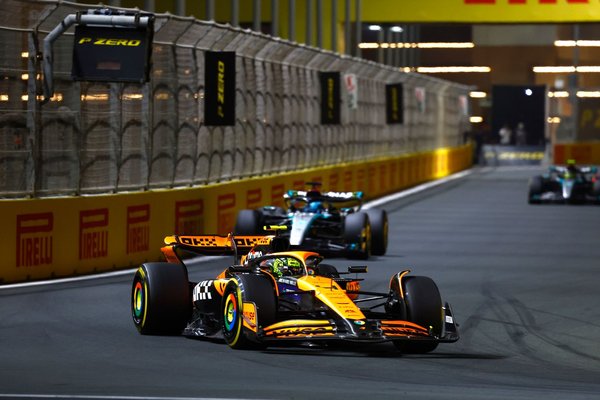 Norris, Suudi Arabistan GP’sinde neden hatalı start cezası almadı?
