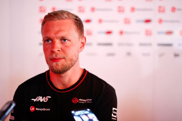 RB, Magnussen’in ‘sportmenlik dışı’ davranışı konusunda FIA ile görüşmek istiyor