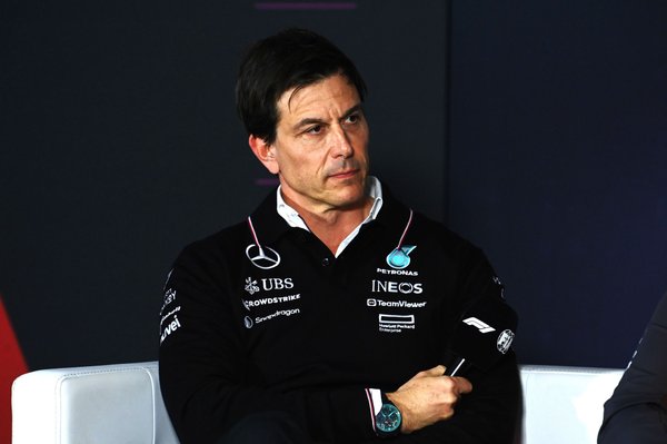 Wolff: “Bahreyn GP’de Verstappen, adeta farklı bir galaksideydi”
