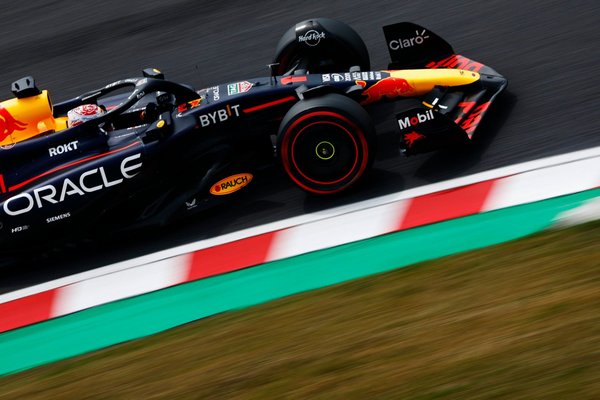 2024 Japonya Yarış sıralama turları: Verstappen, Perez’in 0.066 saniye önünde pole pozisyonunda!