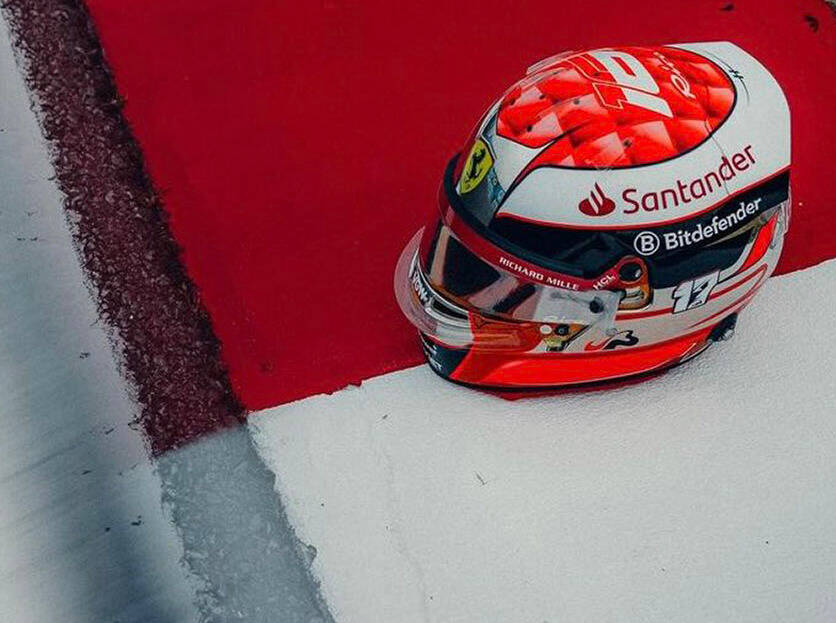 10 Jahre nach Unfall: Leclerc fährt in Suzuka mit dem Helmdesign von Bianchi