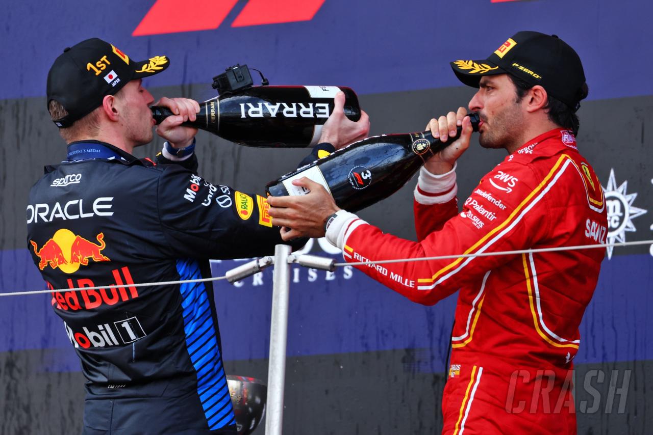 Carlos Sainz “definitely under consideration” for Red Bull F1 2025 seat