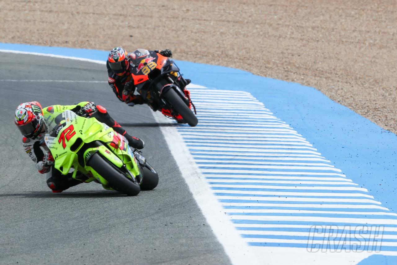 Bezzecchi blames Binder for turn one clash, Bagnaia ‘couldn’t do anything’