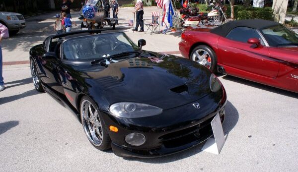 Dodge – Viper – 8.0 V10 (450 bg) – Teknik Özellikler