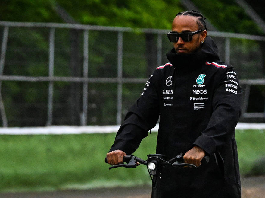 Lewis Hamilton freut sich: Mercedes hat bald noch tolle Updates
