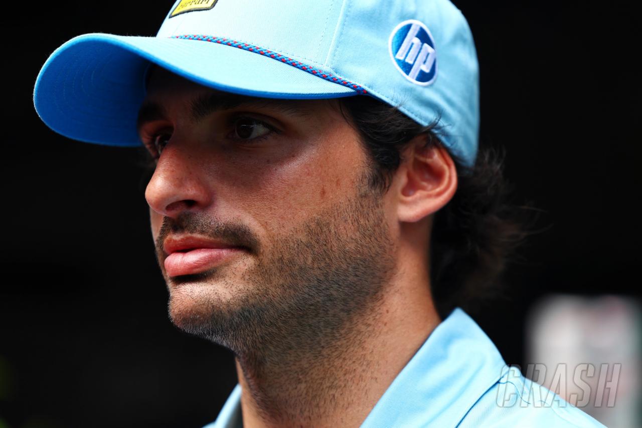 Carlos Sainz insists “no truth” to reports he has turned down Audi F1 offer