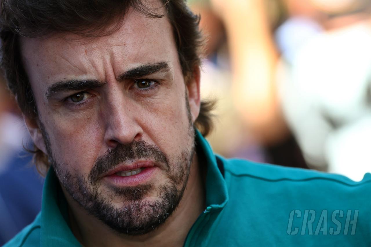 “Cheeky” Fernando Alonso praised for bold bid to steal extra point from Mercedes