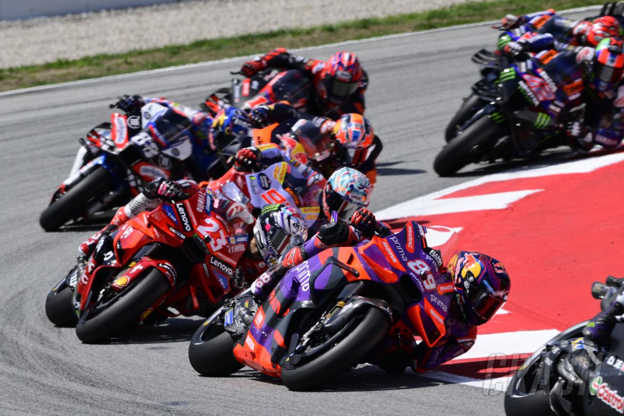 Catalunya MotoGP LIVE UPDATES!