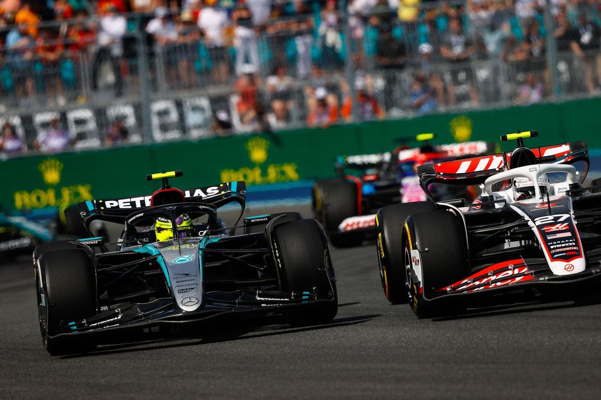 Coulthard: “Mercedes problem yaşasa da Formula 1 en rekabetçi dönemlerinden birini geçiriyor”