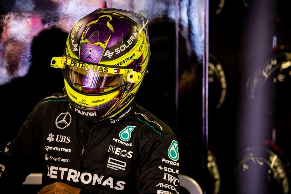 Hamilton, Michael Schumacher’e ait iki rekoru daha eline geçirdi