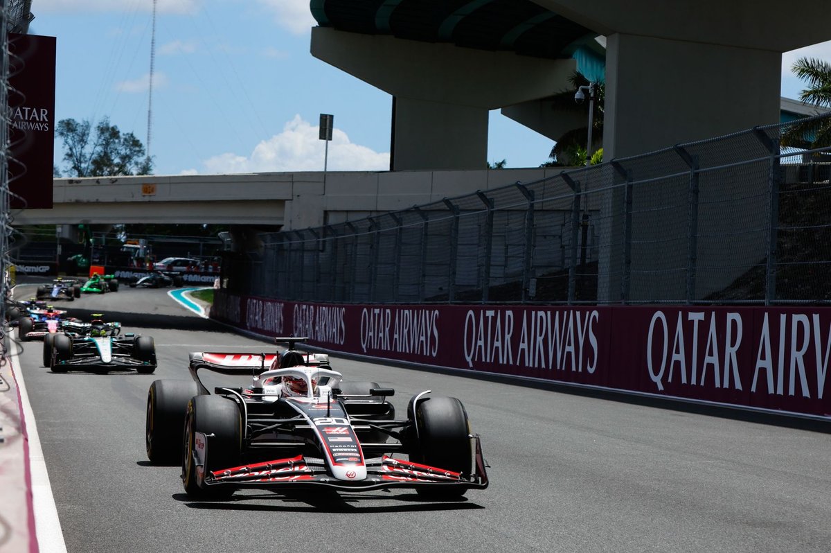McLaren’a göre Magnussen “men edilmeliydi”