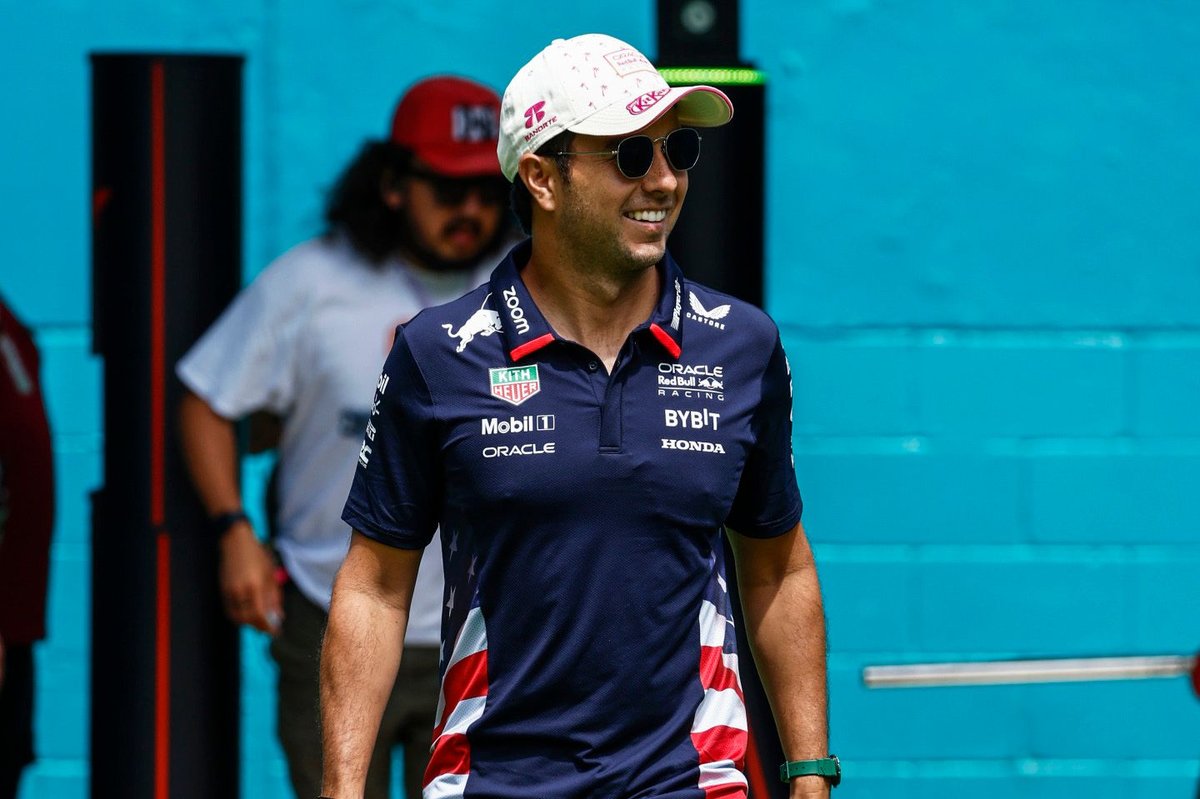 Szafnauer: “Bence Perez Red Bull’da kalmaya devam edecek”