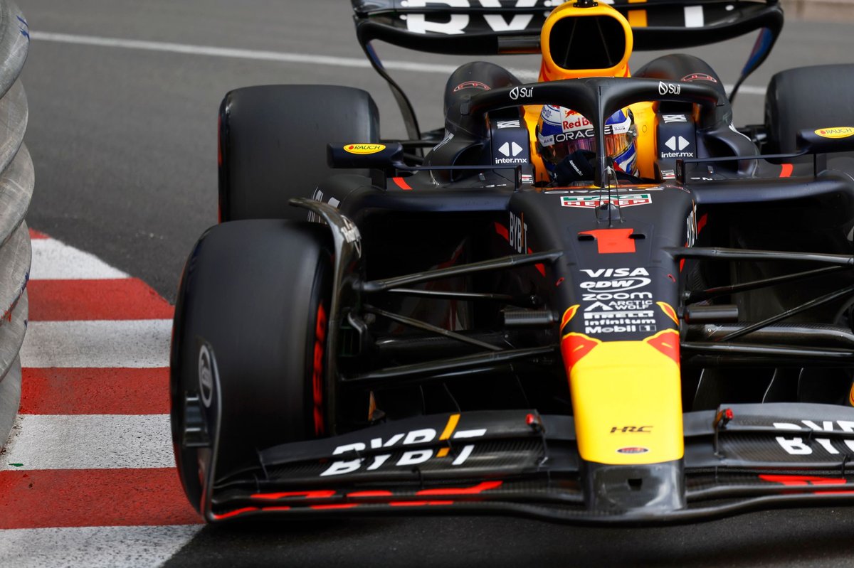 Verstappen: “Red Bull, aracın tümseklerdeki zayıflığını anlayabilmiş değil”