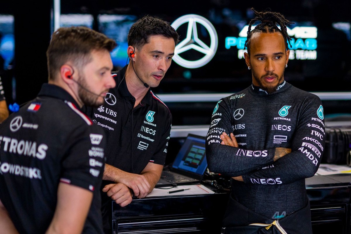 Hamilton, Mercedes’in sıralama turlarında önemli bir zayıflığı olduğunu düşünüyor