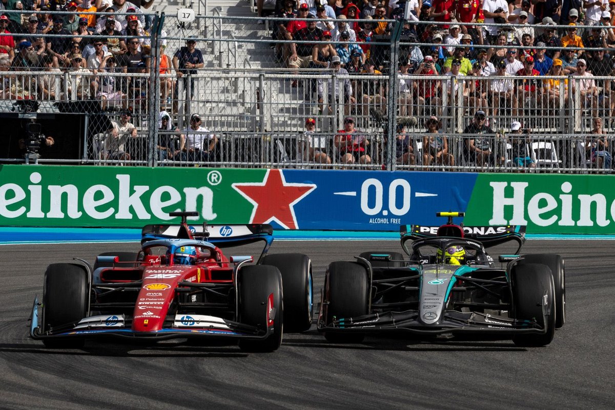 Leclerc: “Hamilton ile takım arkadaşı olmak kariyerim için çok önemli bir olay”