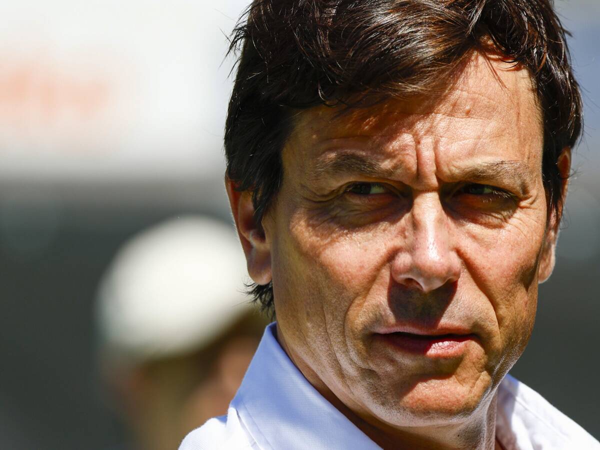 “Weiß nicht, was der Typ will”: Muss sich Wolff jetzt mit Mintzlaff vertragen? “Weiß nicht, was der Typ will”: Muss sich Wolff jetzt mit Mintzlaff vertragen?