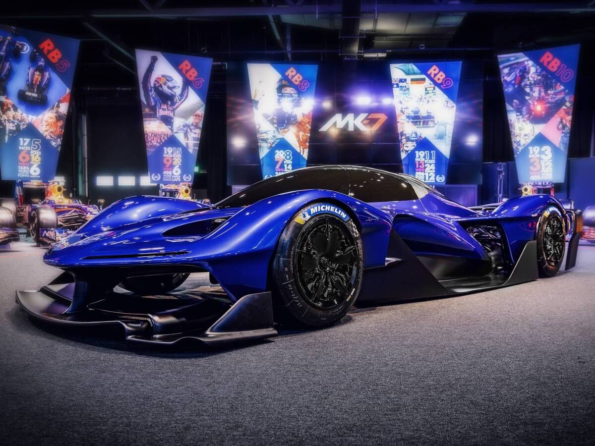 Adrian Neweys von der Formula 1 inspiriertes Red-Bull-Hypercar in Goodwood enthüllt