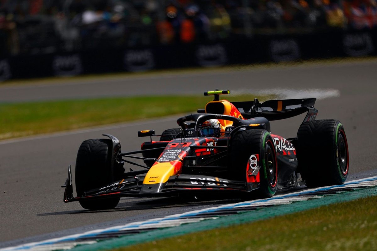 Button: “Kötü performansı devam ettiği takdirde Red Bull, Perez’in yerine başkasını getirmeli”