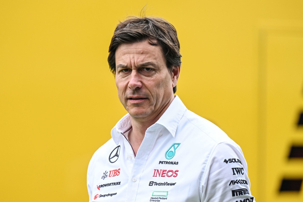 Wolff: “Bir tur daha olsaydı takım emirlerini kullanmayı düşünebilirdik”