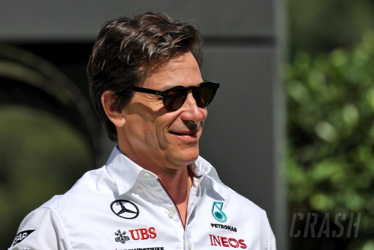 Toto Wolff claims “communication” is “open” for Max Verstappen-Mercedes move Toto Wolff claims “communication” is “open” for Max Verstappen-Mercedes move