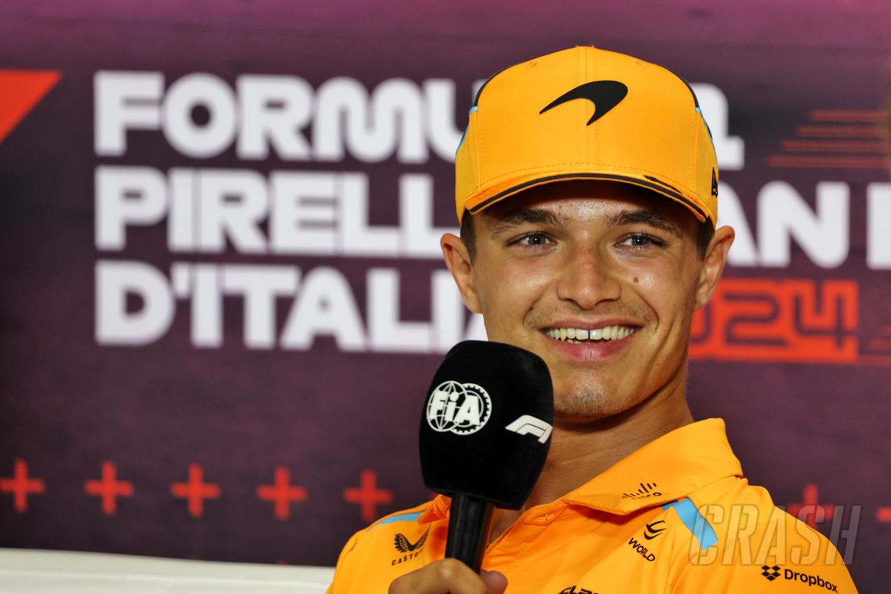 Lando Norris warned that Max Verstappen didn’t take radio message “too nicely” Lando Norris warned that Max Verstappen didn’t take radio message “too nicely”