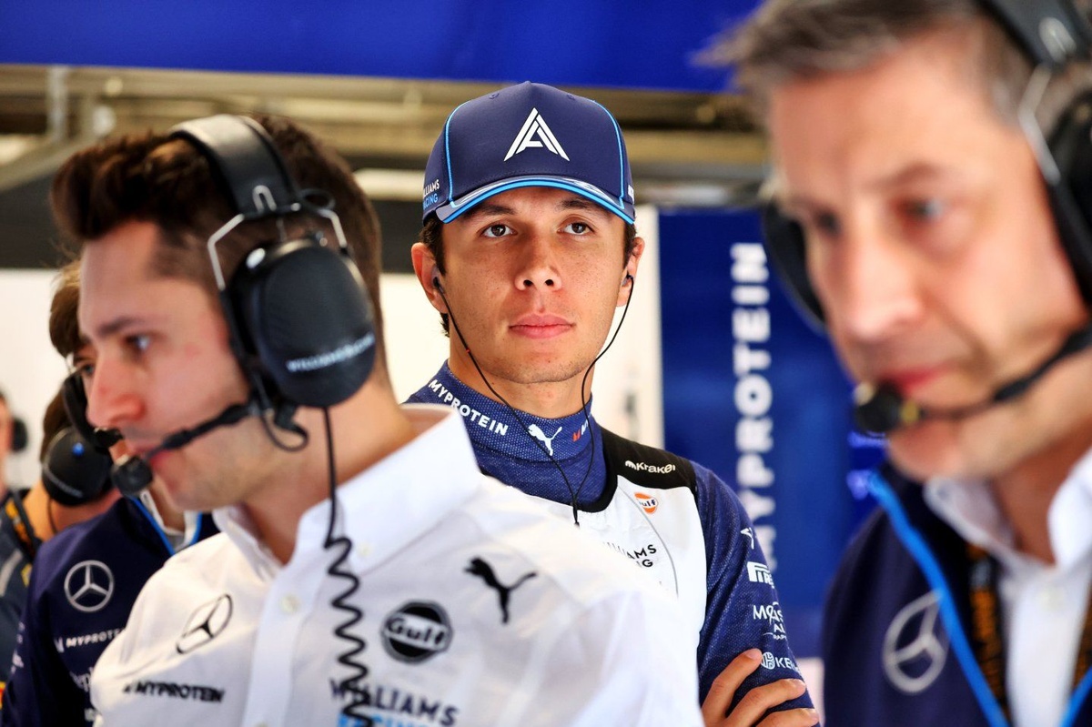 Albon, Williams ile “kısa vadeli” acı çekmeye hazırlıklı