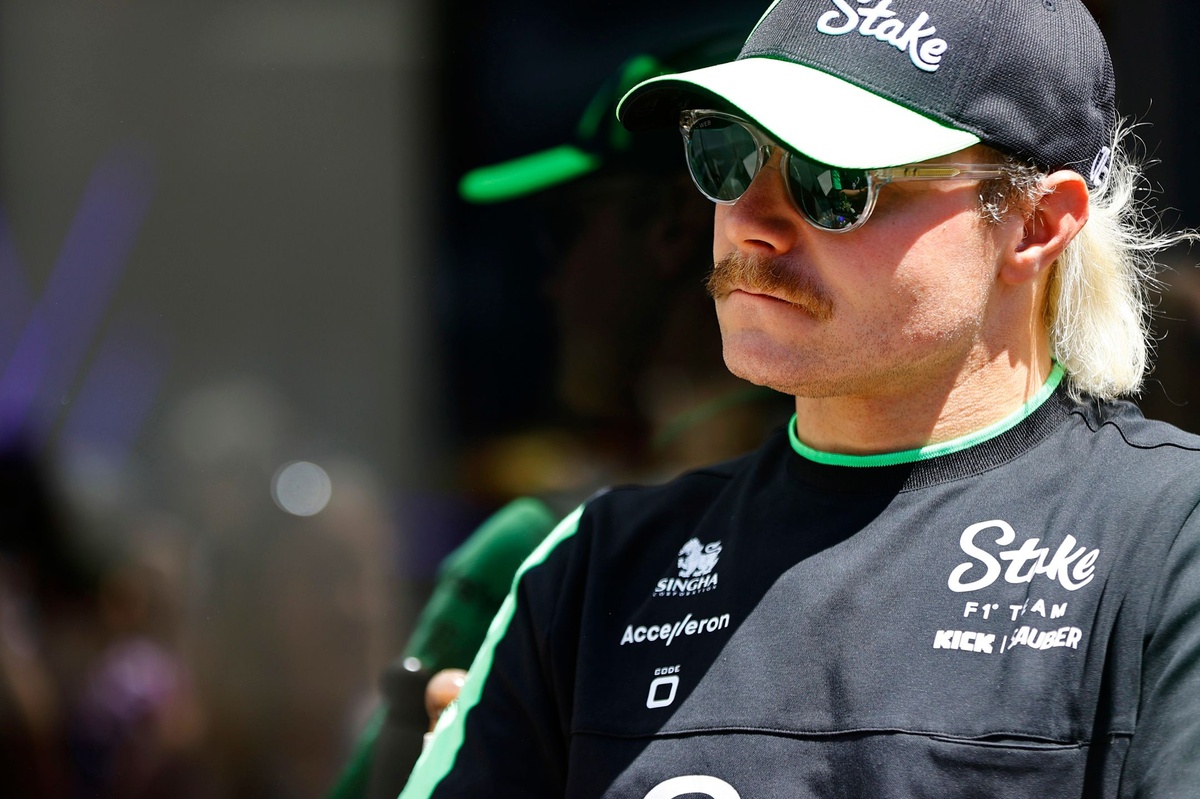 Bottas: “Geçmişte bir robot gibiydim ve bundan kurtulduğum için mutluyum”