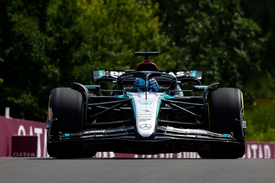 Mercedes’te yeni hedef ilk üç