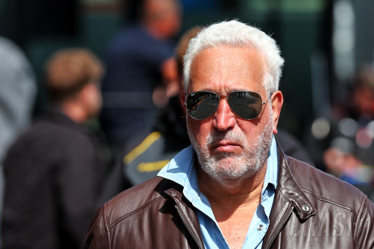 Lawrence Stroll arrives by helicopter for today’s Aston Martin announcement