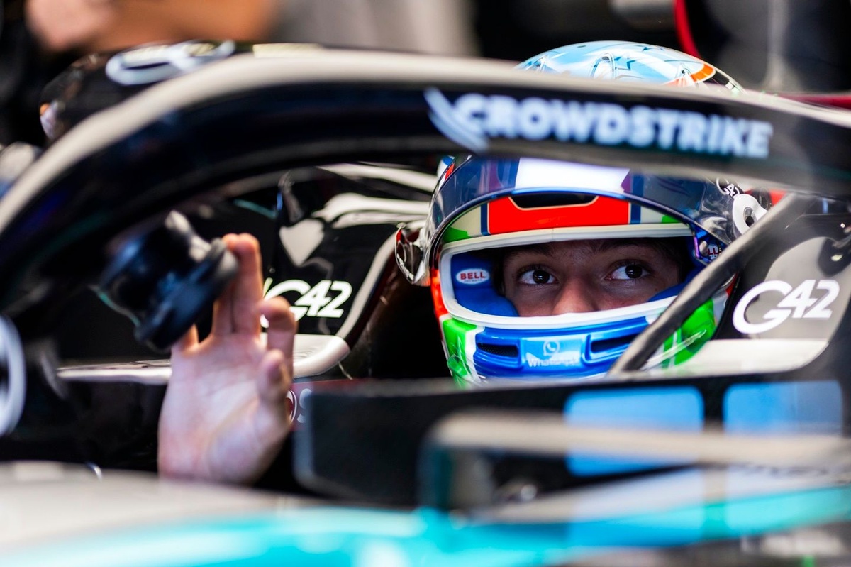 Antonelli: “Formula 1’de yarışmaya hazırım”