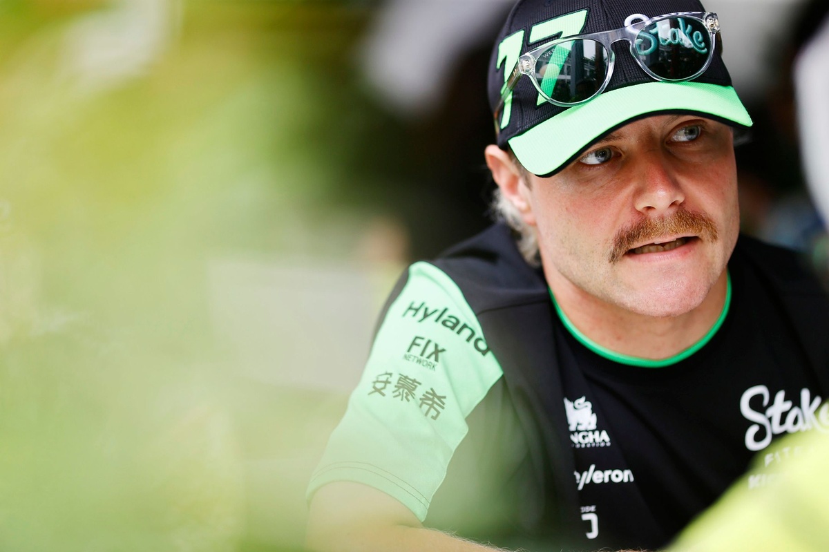 Bottas: “Pilotlar için küfür etmemek çok zor”