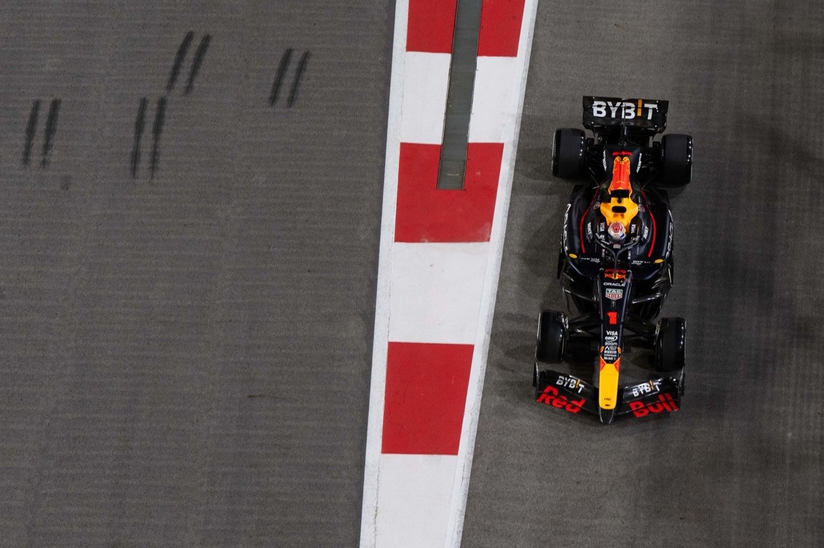 Geçmişteki kabusu Red Bull’un Singapur’daki sürpriz geri dönüşünü nasıl açıklıyor?