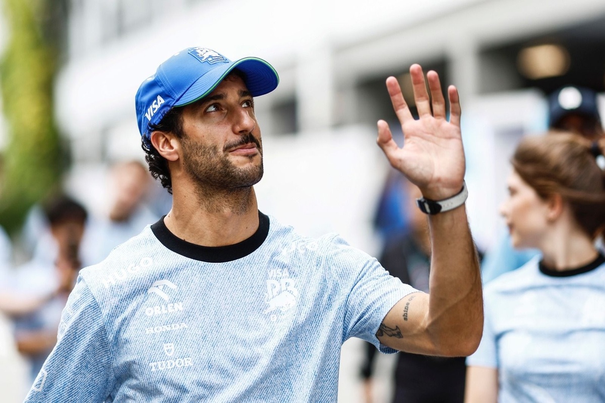Singapur, Ricciardo’nun son yarışı olabilir!