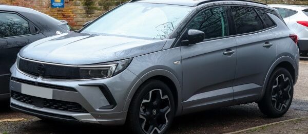 Vauxhall – Grandland – GSe 1.6 Turbo (300 bg) Plug-in Hybrid4 4WD Automatic – Teknik Özellikler