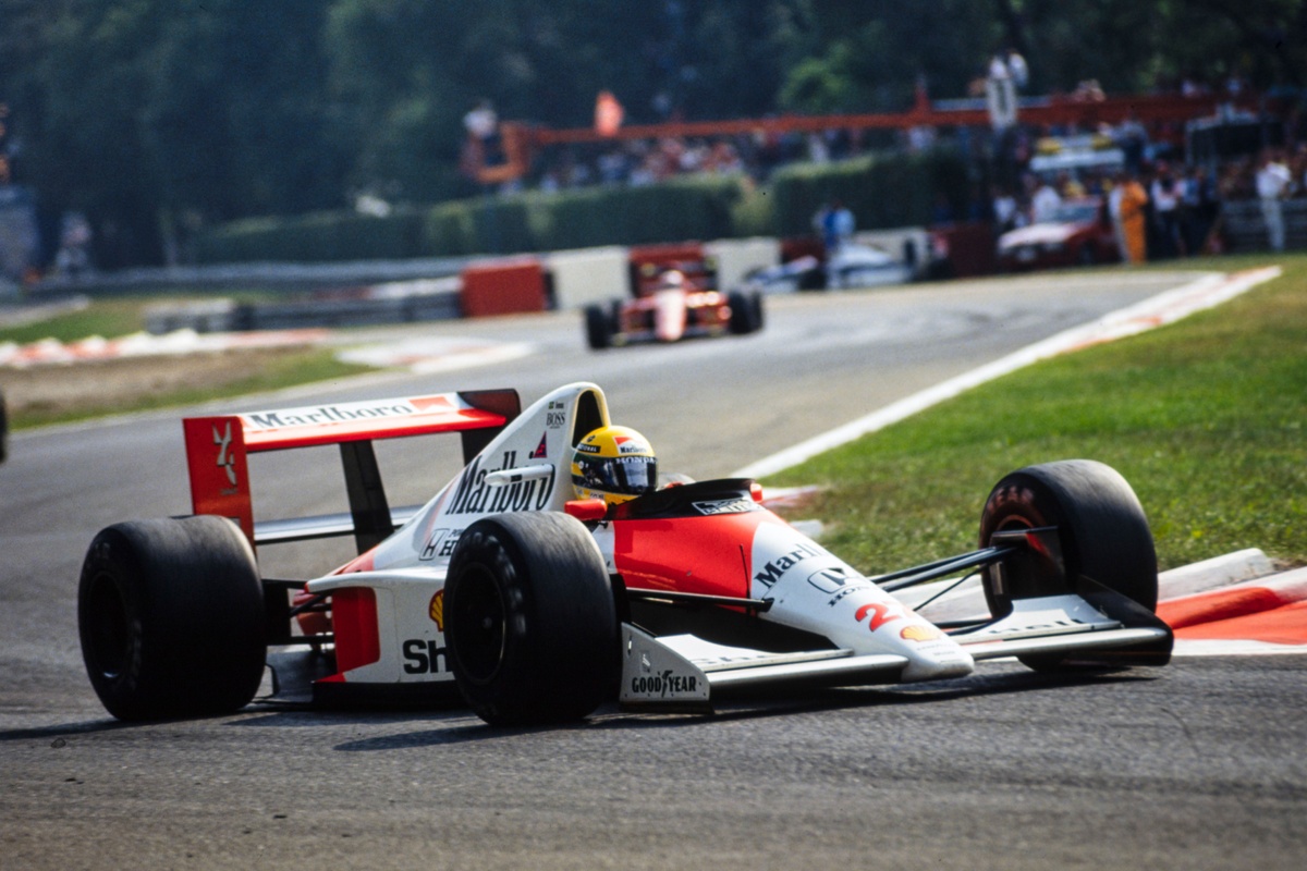 Hamilton, Brezilya Yarış hafta sonunda Senna’nın McLaren aracını kullanacak