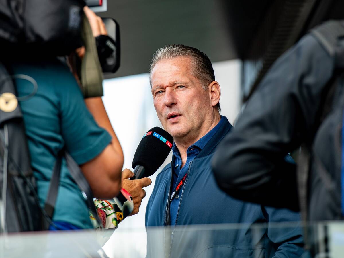Jos Verstappen: Max hat’s den negativen Journalisten aus England gezeigt! Jos Verstappen: Max hat’s den negativen Journalisten aus England gezeigt!