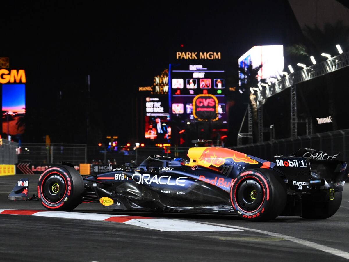 Verstappen über Heckflügel: “Zwei Rennwochenenden weggeschmissen”