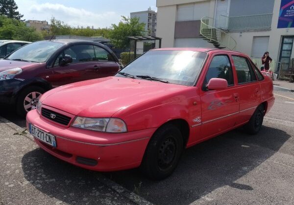 Daewoo – Nexia – 1.5 i (75 bg) – Teknik Özellikler