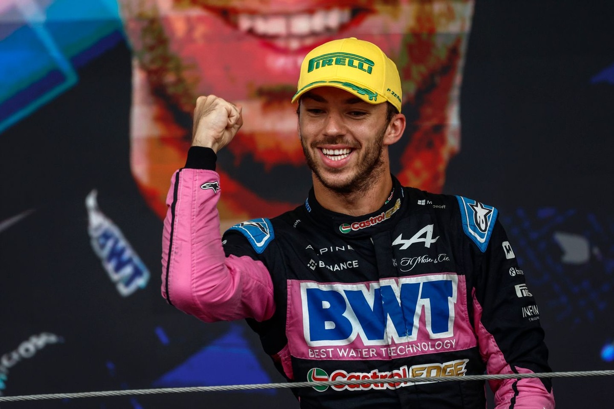 Gasly: “İki araçla podyumda olabileceğimizi kimse tahmin edemezdi”