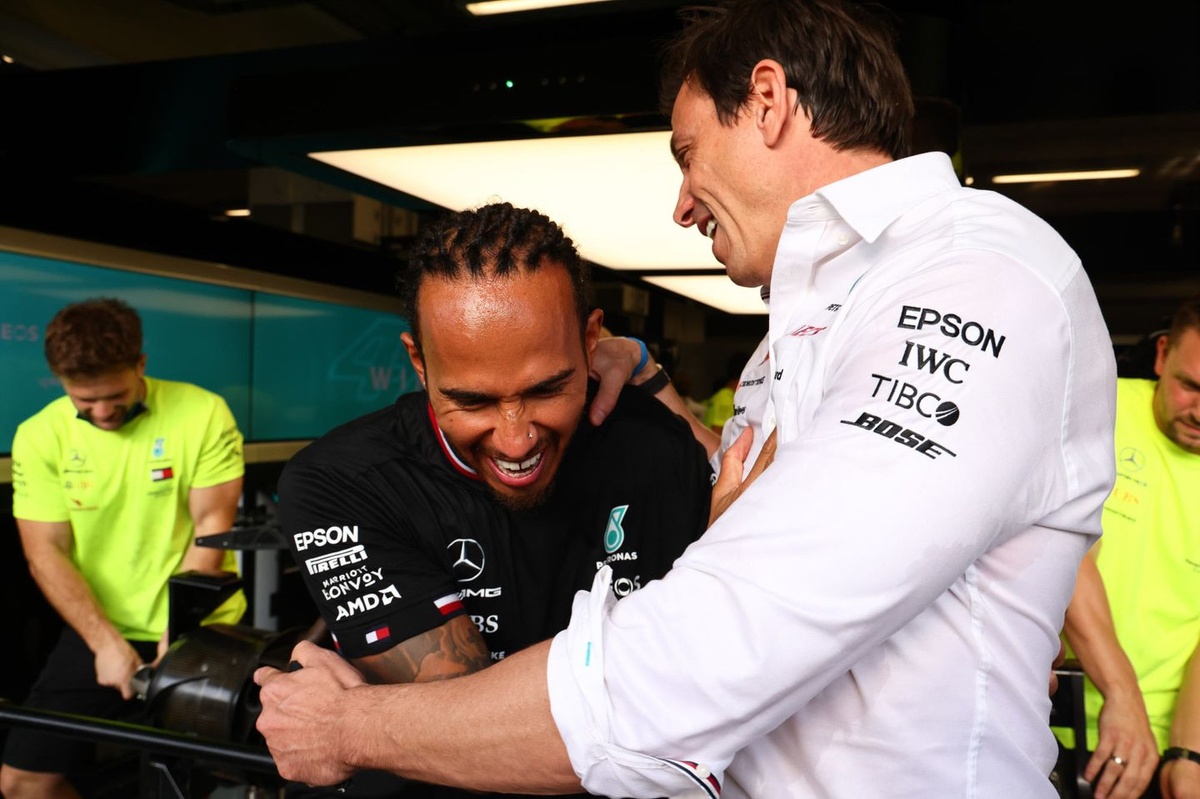 Hamilton: “Takıma olan inancımı kaybetmedim, hâlâ birbirimizi çok seviyoruz”