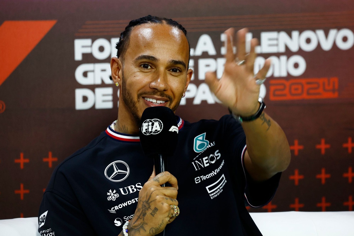 Mercedes, Hamilton’ın 2024’ün kalanında yarışmayacağı iddiasını yalanladı