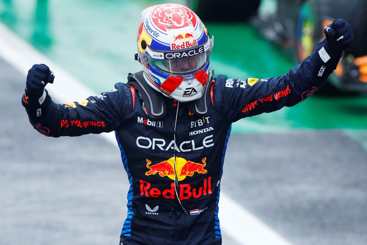 Verstappen’in “FIA’yı ağlatan” hareketleri Magnussen’in çok hoşuna gitmiş