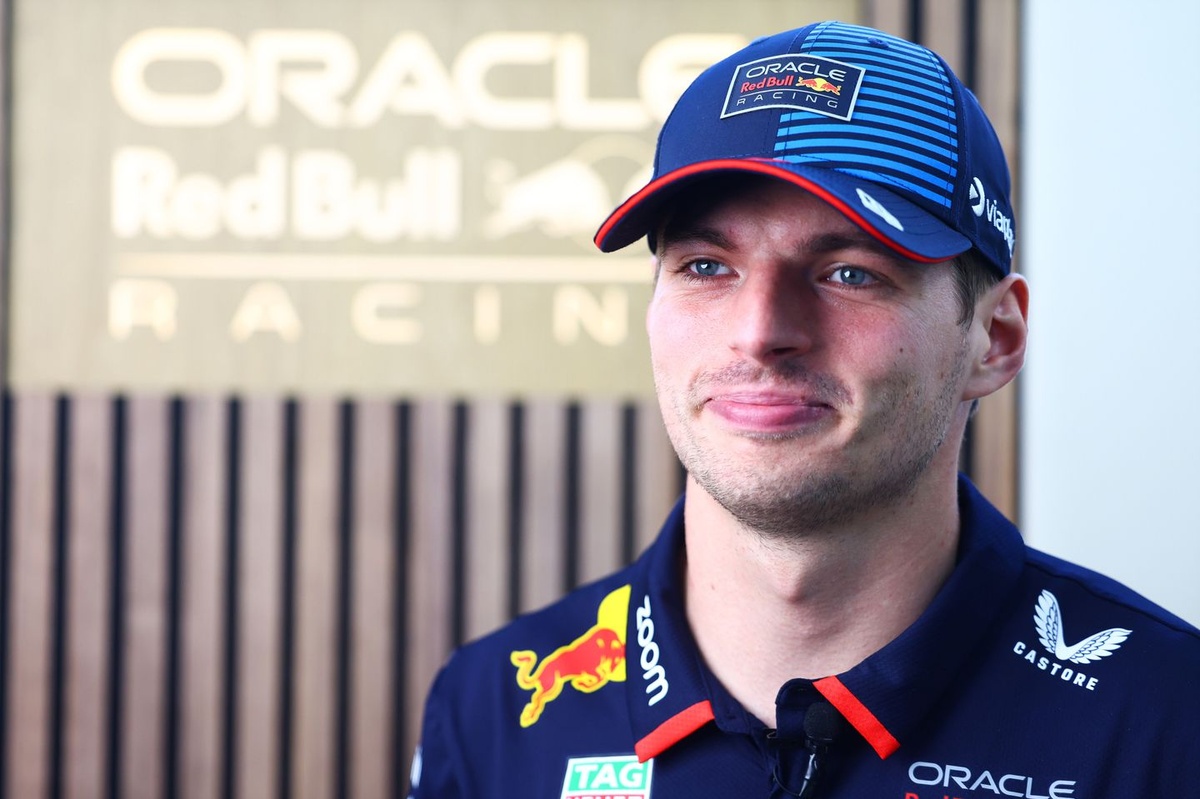 Verstappen: “Umarım Londra’daki araç lansmanına katılamayacak kadar hasta olurum!”