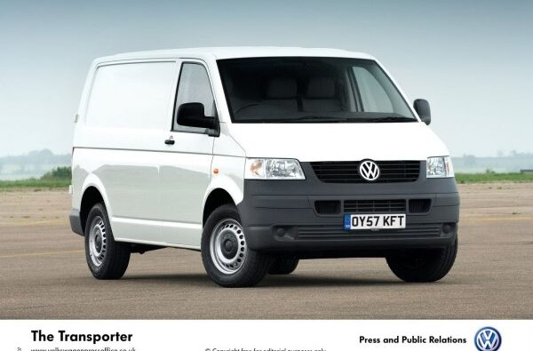 Volkswagen – Transporter – 2.5 TDI (174 bg) L2H2 – Teknik Özellikler