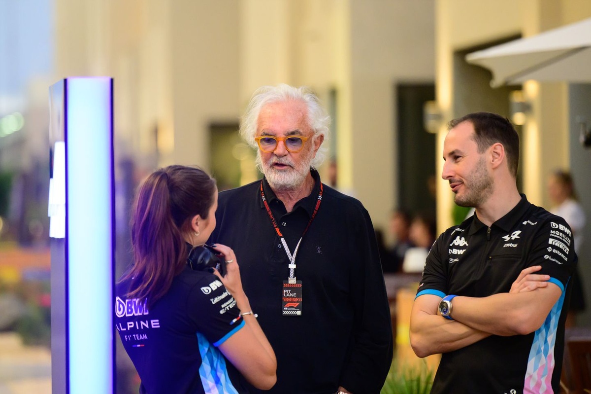 Briatore: “Ocon’un aklı Haas’taydı”