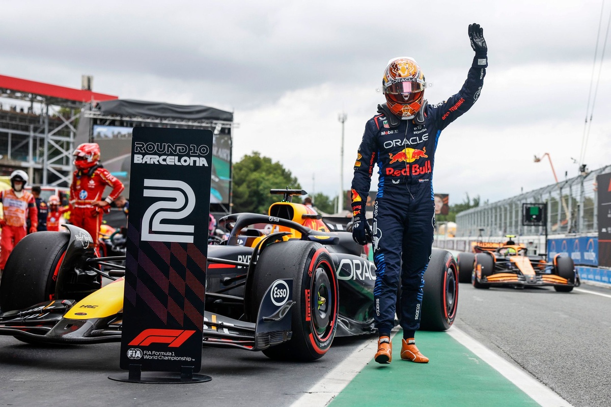 Formula 1 pilotlarına göre 2024’ün en iyi pilotu Max Verstappen!