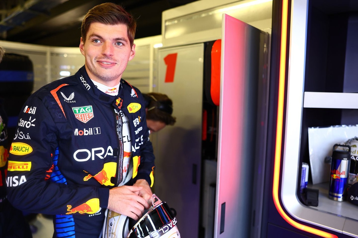 Lawson: “Verstappen ‘dünyanın en iyisi’ olduğu için takım arkadaşları onunla yarışamadı”