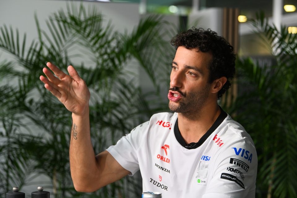 Ricciardo’dan Russell’a tavsiye: “Verstappen ile tartışmak pek iyi bir fikir değil”